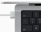 El MacBook Pro 16 sólo puede cargarse rápidamente mediante el cable MagSafe 3 por ahora. (Fuente de la imagen: Apple)