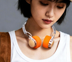 La combinación de madera y espuma de colores confiere al FiiO EH11 un encantador aspecto retro. (Fuente de la imagen: FiiO)