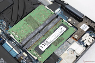 2 ranuras SODIMM accesibles