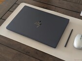 HP EliteBook X G2i 14 con opciones Intel Panther Lake vPro y no vPro