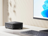 MINISFORUM vende la UM760 Slim en una sola SKU en el momento de escribir estas líneas. (Fuente de la imagen: MINISFORUM)