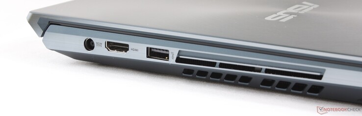 Izquierda: adaptador de CA, HDMI 2.0, USB 3.1 Tipo A Gen. 2