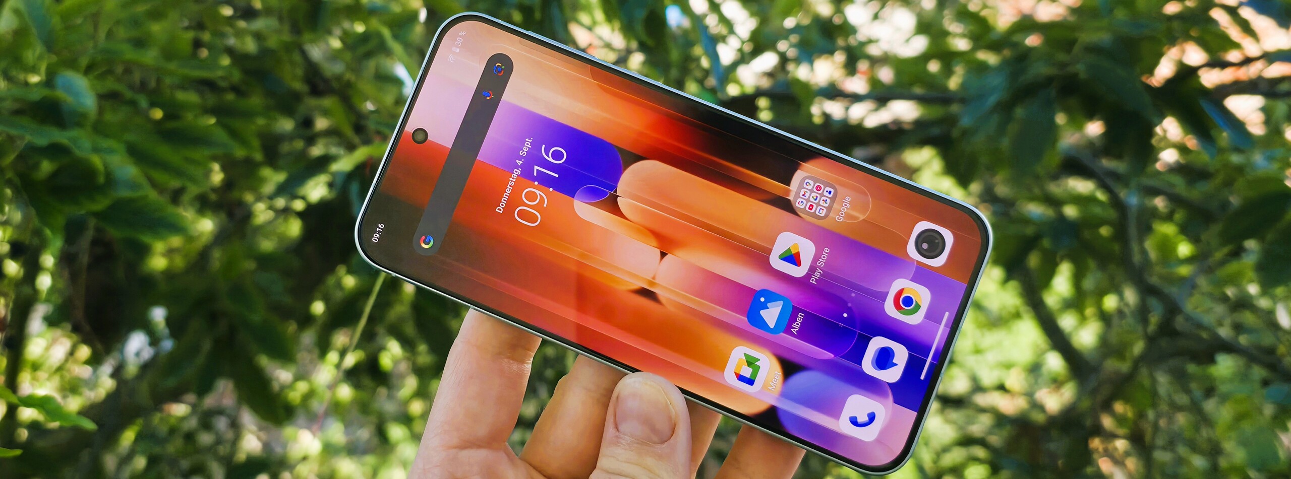 Reseña del smartphone Vivo X200 FE (fuente de la imagen: Marcus Herbrich)