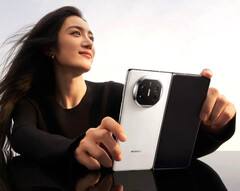 El nuevo Huawei Mate X tiene una carcasa de cámara retocada que protege los mismos sensores. (Fuente de la imagen: Huawei)