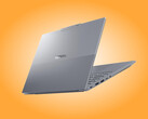 El ThinkBook 14 Gen Q8Y en su acabado Luna Grey.