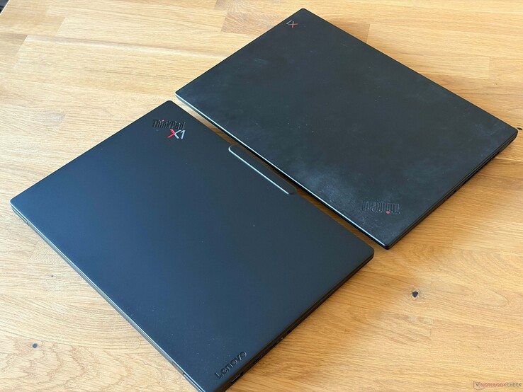 X1 Carbon Gen 14 (izquierda) frente a Gen 7 (derecha)