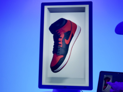 Los nuevos monitores HLD (en la imagen) estarán disponibles en tres tamaños diferentes: 16, 27 y 86 pulgadas. (Fuente de la imagen: Looking Glass Factory)