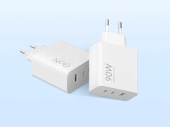 El adaptador de corriente HyperCharge de 90 W (3 puertos) de Xiaomi (en la imagen) se lanza a nivel mundial. (Fuente de la imagen: Xiaomi)