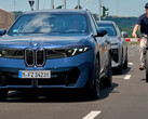 BMW Neue Klasse: Protección activa para ciclistas. El cierre electrónico de las puertas impide que los ocupantes las abran cuando se aproxima un ciclista.