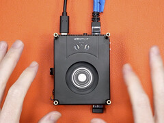 El LattePanda Iota es un pequeño SBC con una cantidad decente de rendimiento a su disposición. (Fuente de la imagen: Interfacing Linux)