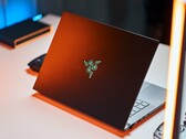 Análisis del portátil Razer Blade 14 2024: A prueba de futuro con Ryzen AI