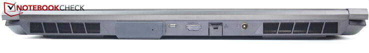 Parte trasera: puerto de refrigeración líquida, USB-C 4.0 con Thunderbolt 4, HDMI, LAN, alimentación