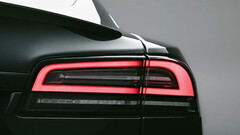 El Model S en el nuevo color gratuito Stealth Grey (imagen: Tesla)