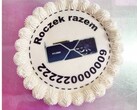 La pastelería en línea e-torty.pl compartió una foto de la inusual tarta de 