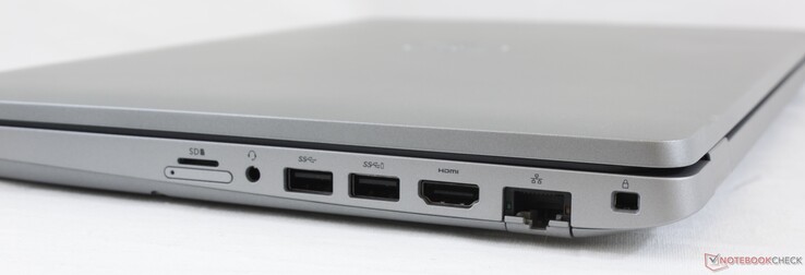 Derecha: Lector MicroSD, ranura SIM, audio de 3,5 mm, 2x USB 3.2 Gen. 1, HDMI, Gigabit RJ-45, cerradura Noble