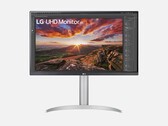 El LG 27UP850 tiene un concentrador USB que puede recargar los portátiles hasta 96 W. (Fuente de la imagen: LG)