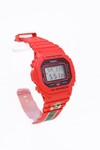 El reloj Casio G-Shock x Kochi United SC DW-5600EP-4. (Fuente de la imagen: Kochi United SC)