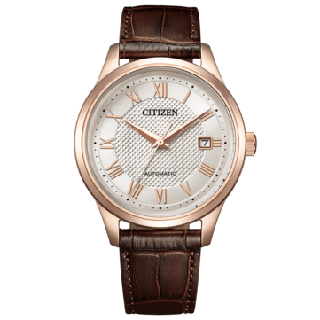 Vista frontal del reloj automático Citizen NJ0252-05A con caja en color oro rosa, esfera plateada con textura, números romanos y correa de piel marrón.