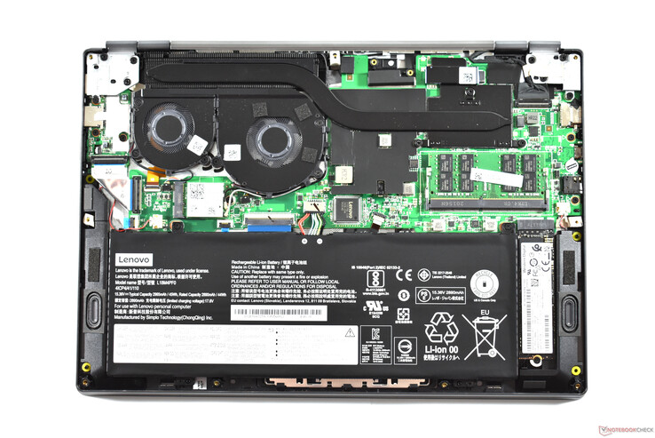 El hardware interno del ThinkBook Plus de Lenovo