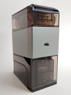 Trasera. (Fuente de la imagen: Notebookcheck)