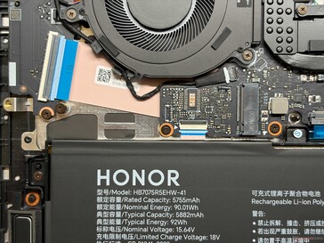 Ranura SSD adicional