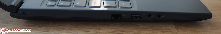Lado izquierdo: Cerradura Kensington, RJ45 LAN, USB 2.0 (Tipo A), micrófono, auriculares