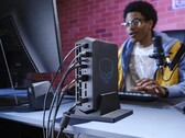El próximo mini PC "Serpent Canyon" cuenta con una generosa selección de puertos. (Fuente de la imagen: Baidu)