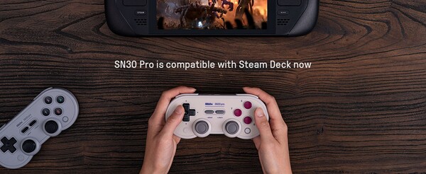 El mando Bluetooth 8BitDo SN30 Pro ya es oficialmente compatible con Steam Deck. (Fuente de la imagen: 8BitDo) 