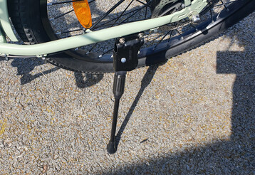 El soporte de bicicleta ofrece muy buen apoyo para la Touroll B2 e-bike