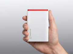 Se espera que el power bank cueste unos 44 dólares en China. En la foto: una imagen promocional que muestra el diseño compacto.