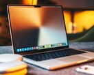 Apple se dice que revisará el diseño "Liquid Glass" en macOS 27.