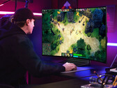 El televisor Flex pasa de ser plano a tener una curvatura de 900R (imagen: LG)