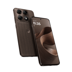 La Motorola Edge 70 Pro+ en Pantone Chicory Coffee.