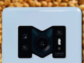 Se rumorea que el Xiaomi 12 saldrá a la venta en noviembre. (Fuente de la imagen: Weibo/DailyTelegraph - editado)