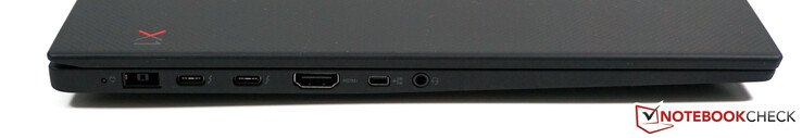 Lado izquierdo: Conector de alimentación Slim Tip, 2x Thunderbolt 3 (USB 3.1 Gen 2 Tipo-C), HDMI 2.0, mini-Ethernet, jack de 3.5 mm