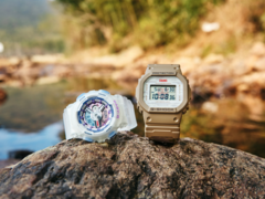 El Casio G-Shock DW-5600LICH25-5PFL (derecha) y el Baby-G BA-110XLICH25-7PFL (izquierda). (Fuente de la imagen: Weibo)