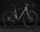 La Nuroad Hybrid C:62 Race 400X FE 2027 es una nueva bicicleta eléctrica de gravel