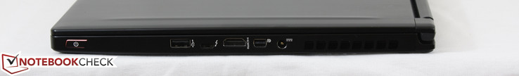 derecha: USB 2.0, Thunderbolt 3 con USB 3.1 Type-C, HDMI 1.4, Mini-DisplayPort 1.2, entrada de corriente