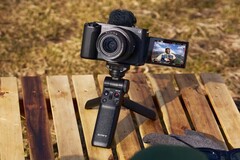 La ZV-E1 de Sony es una cámara premium, compacta y de fotograma completo dirigida directamente a los creadores de vídeo en línea o a los fotógrafos híbridos que buscan un rendimiento sin concesiones. (Fuente de la imagen: Sony)