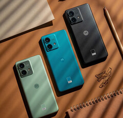Motorola ofrece el Ege 40 Neo en tres opciones de color Pantone. (Fuente de la imagen: Motorola)
