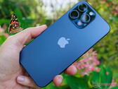 Se rumorea que el iPhone 16 Pro tomará prestada la cámara teleobjetivo 5x del iPhone 15 Pro Max, en la imagen. (Fuente de la imagen: Notebookcheck)
