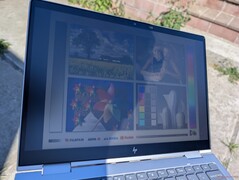 Al aire libre bajo la luz del sol