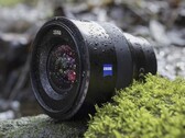 Zeiss fabrica algunos de los objetivos más duraderos y fiables para las cámaras Sony con montura tipo E. (Fuente de la imagen: Zeiss)